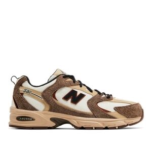 New Balance Womens/Mens Tan and Cream Sneakers Womens SIZE 10